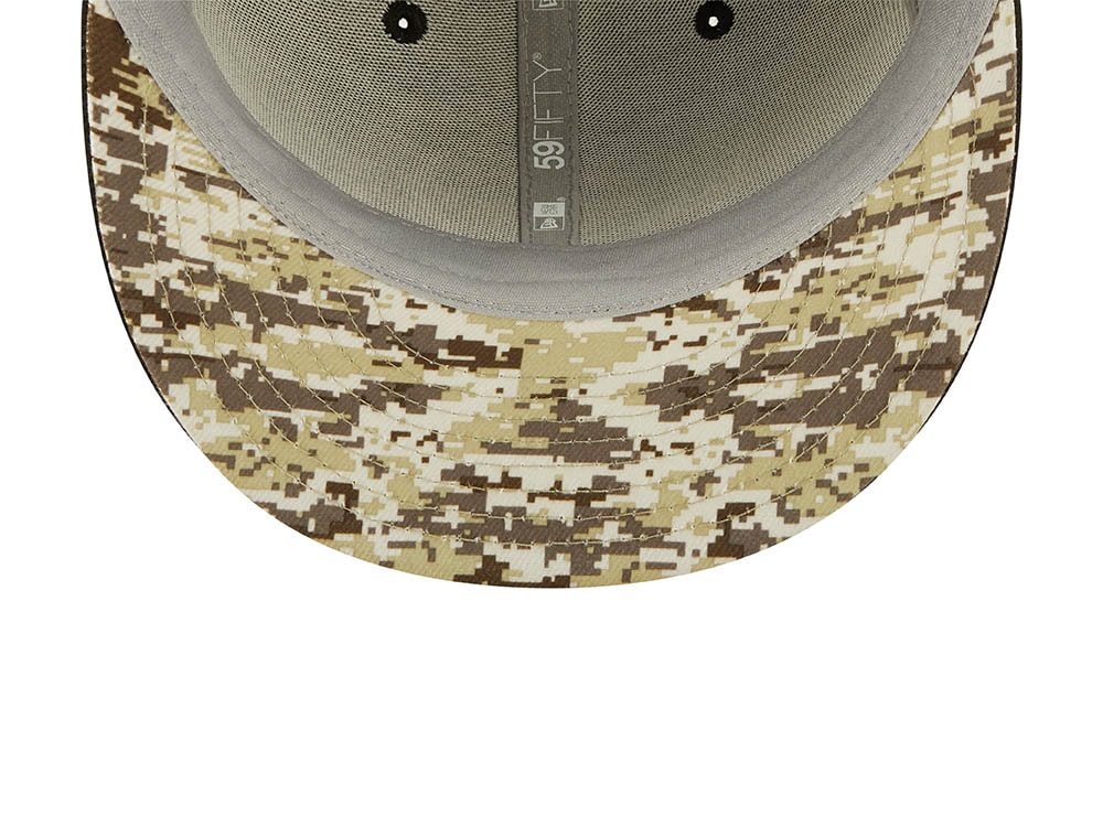 New Era Carolina Panthers Salute to Service 2022 Fitted 59Fifty Cap