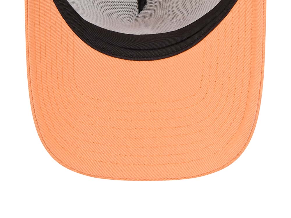 New Era Tampa Bay Buccaneers Sideline 2024 9Forty A Frame Trucker Snapback Cap