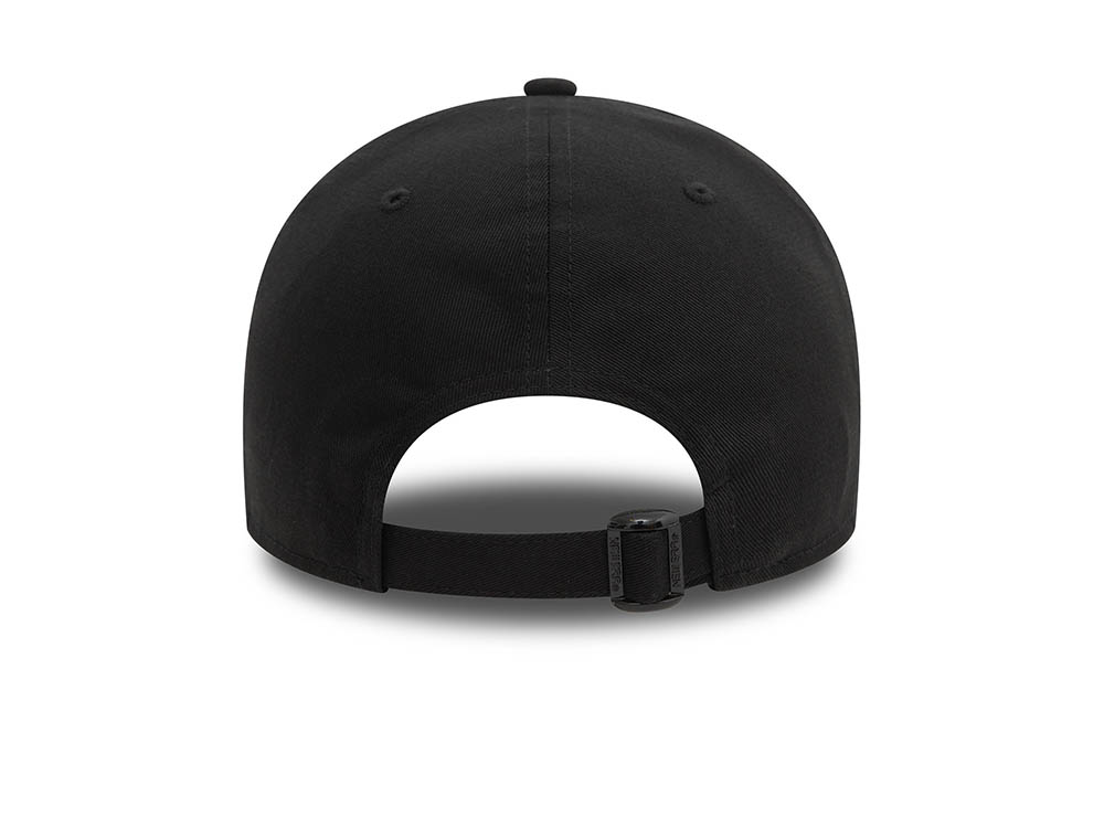 New Era Brooklyn Nets Black Metallic 9Forty Strapback Cap