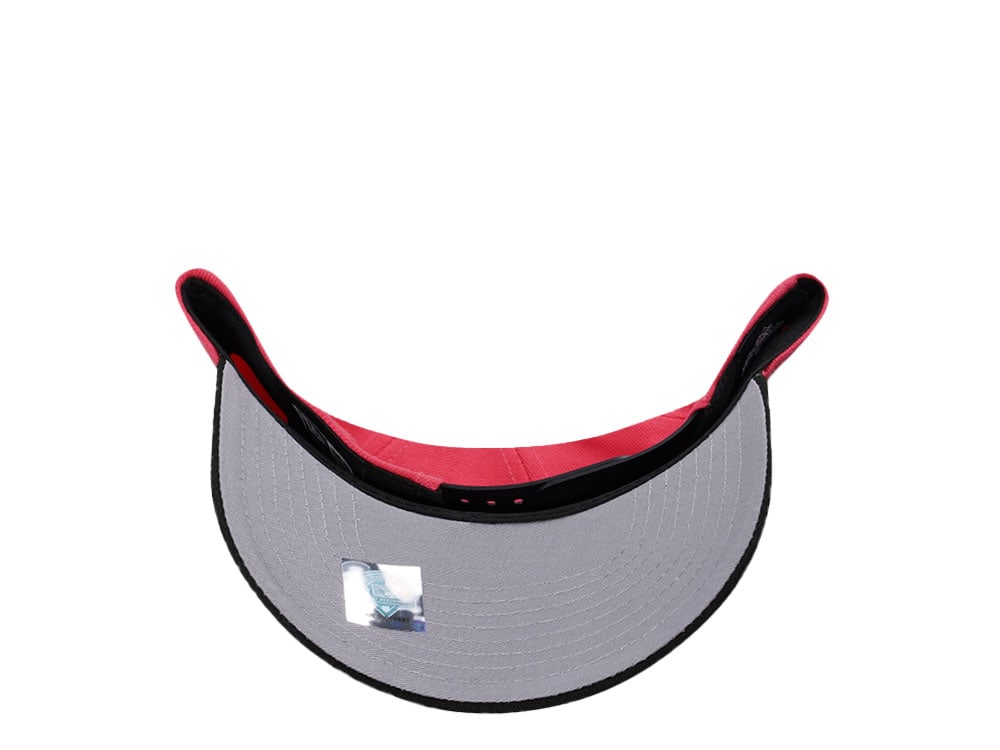 New Era Miami Beach Flamingos 1954 Two Tone Edition 9Forty A Frame Snapback Cap