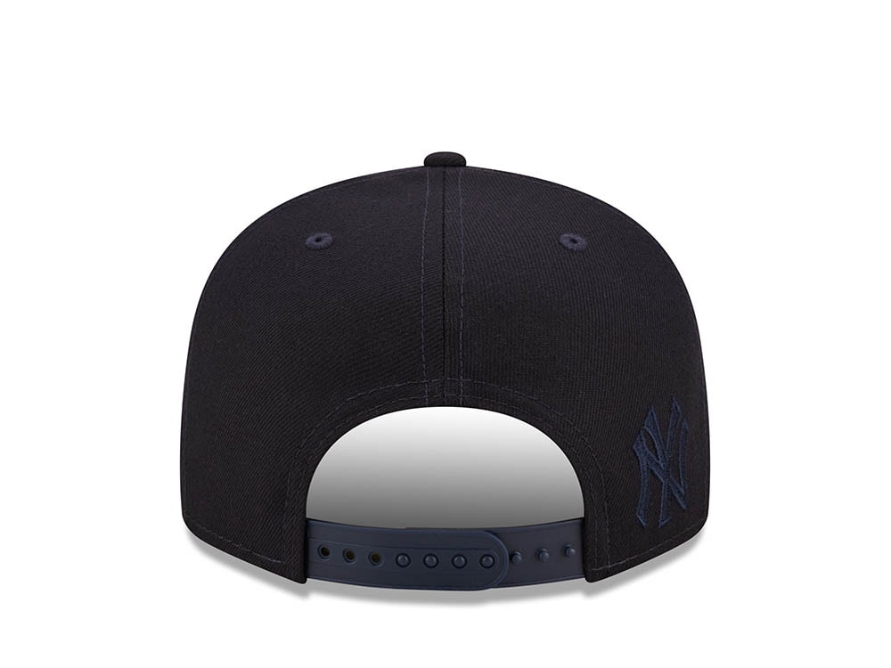 New Era New York Yankees Team Typography 9Fifty Snapback Cap
