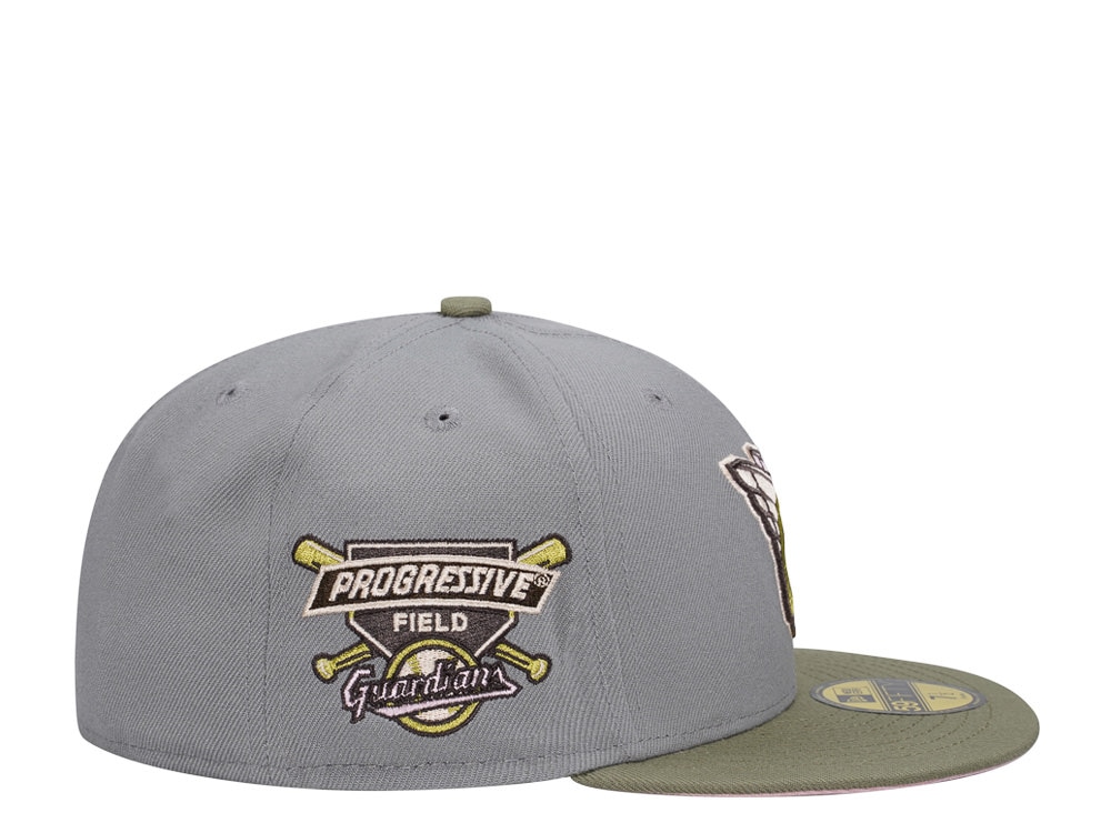 New Era Cleveland Guardians Progressive Field Blush Olive Two Tone Edition 59Fifty Fitted Cap