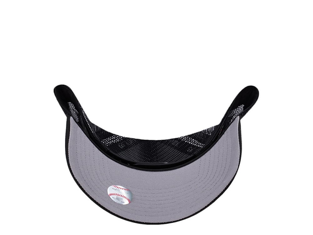 New Era New York Yankees Micro Logo Black Edition 9Forty A Frame Trucker Snapback Cap