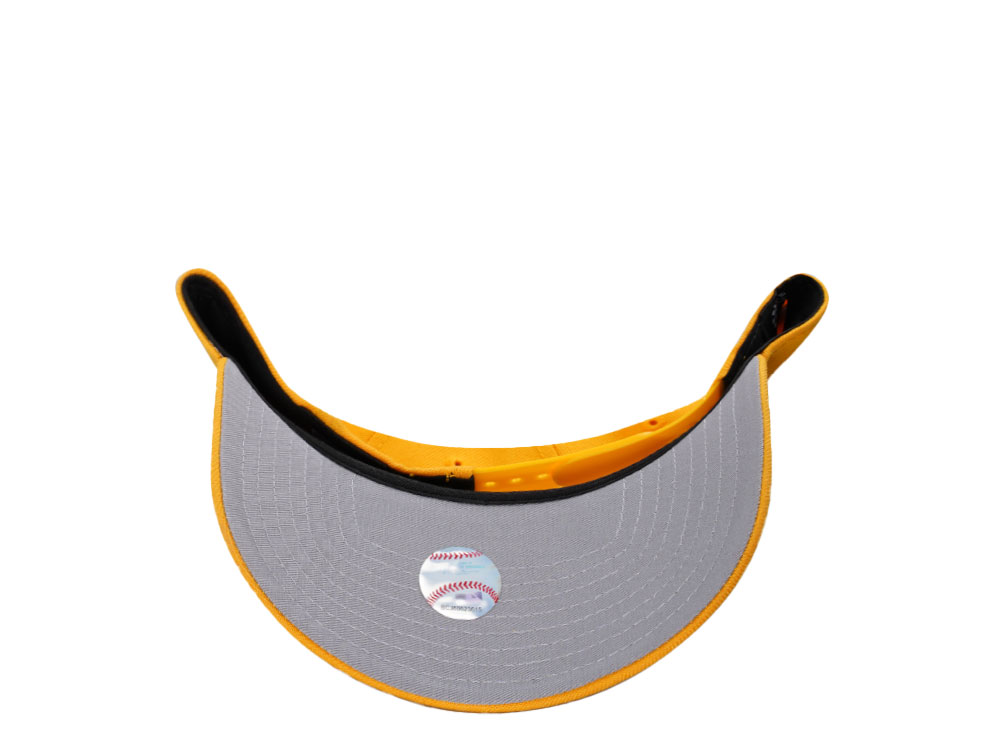 New Era New York Yankees World Series 1999 Yellow Classic 9Forty A Frame Snapback Cap