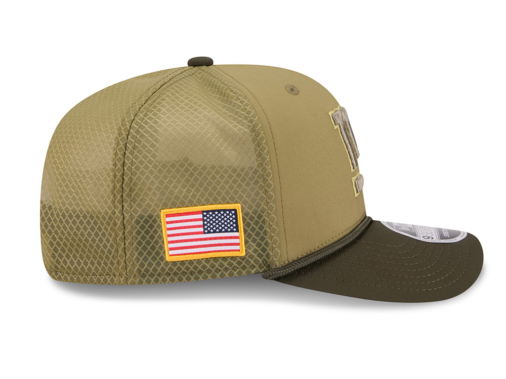 New Era New York Giants Salute To Service 2025 9Seventy Snapback Cap