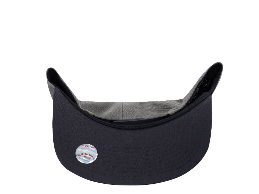 Nike Chicago White Sox Dri-Fit Pro Olive Edition Snapback Cap