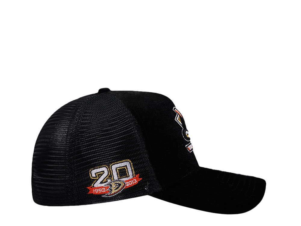 New Era Anaheim Ducks 20th Anniversary Velvet Trucker Edition 9Forty A Frame Snapback Cap
