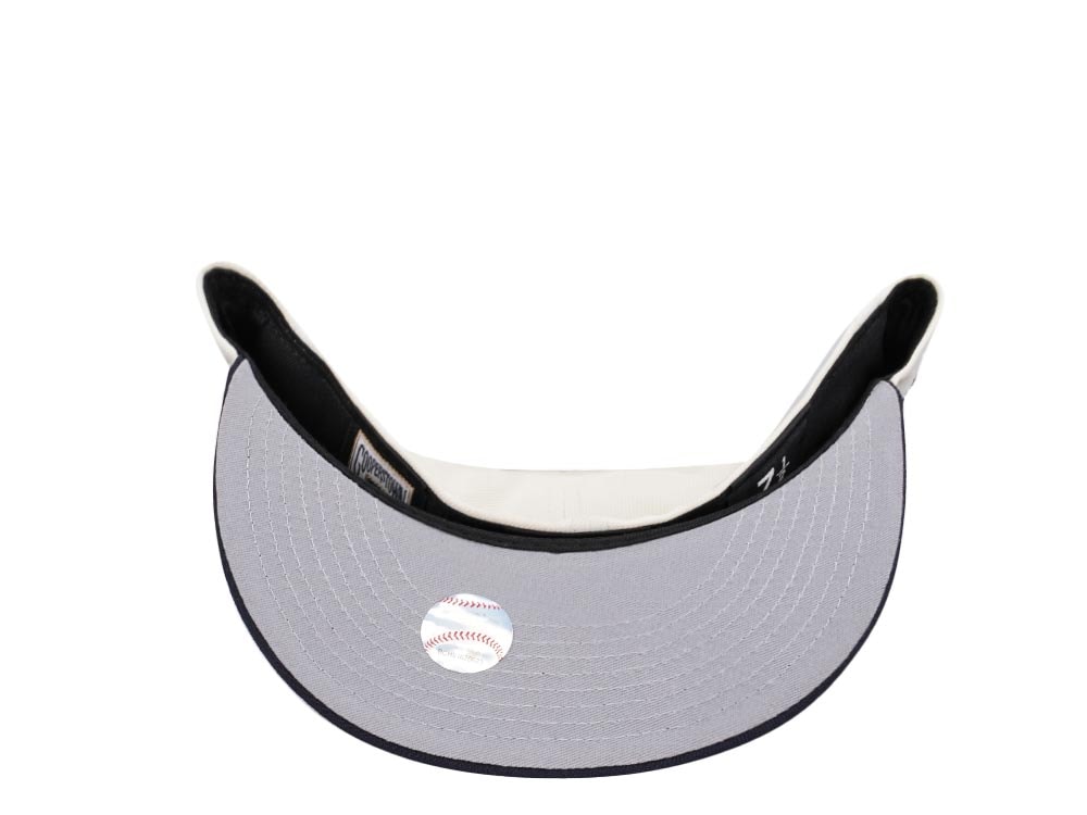New Era Washington Nationals World Series Champions 2019 Classic Chrome Two Tone Edition 59Fifty Fitted Cap