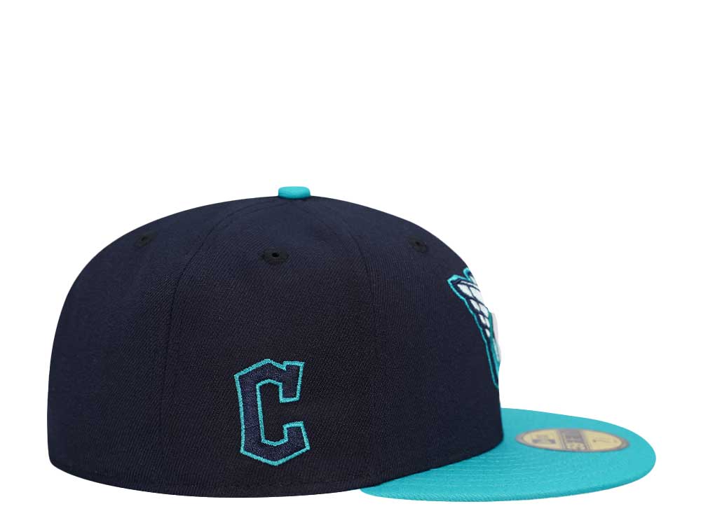New Era Cleveland Guardians Ocean Chrome Two Tone Edition 59Fifty Fitted Cap