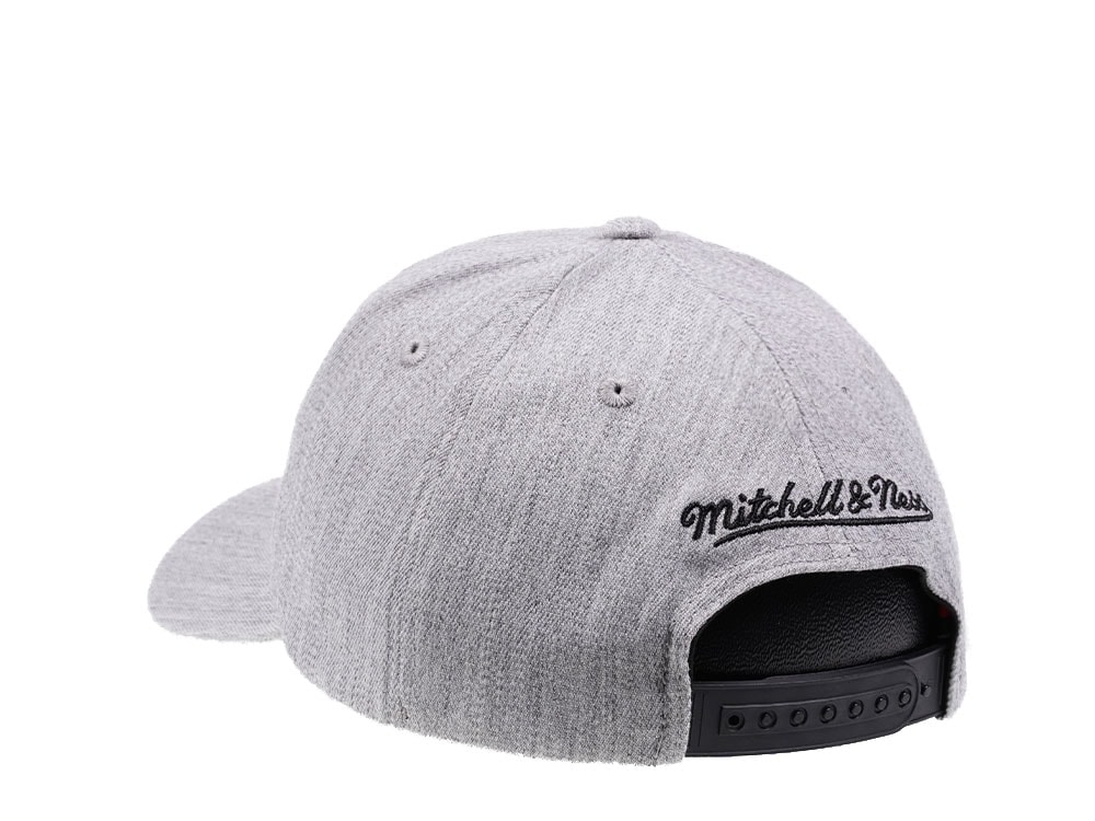 Mitchell & Ness Brooklyn Nets Heather Red Line Flex Snapback Cap