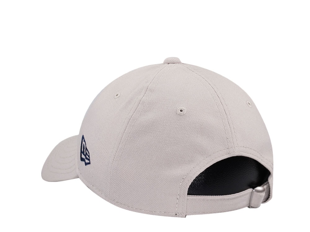 New Era New York Yankees Stone Womens 9Twenty Strapback Cap