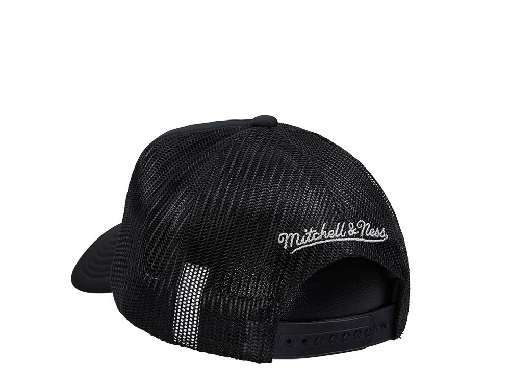 Mitchell & Ness Brooklyn Nets Black Billboard Trucker Snapback Cap