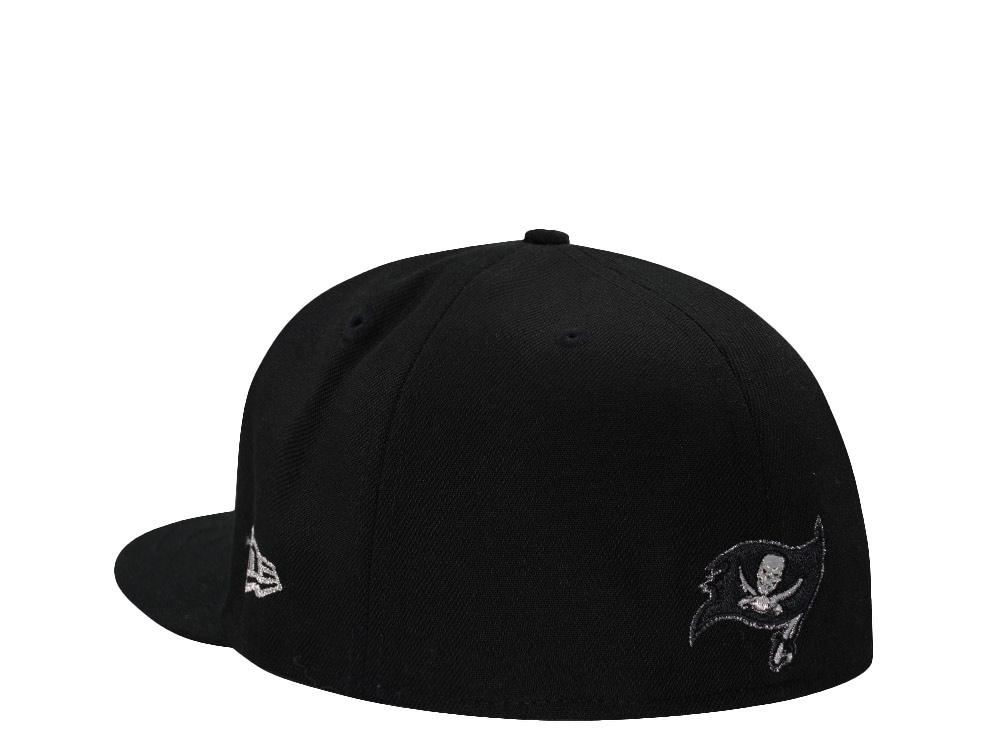 New Era Tampa Bay Buccaneers 40th Seasons Glow Black Prime Edition 59Fifty Fitted Cap