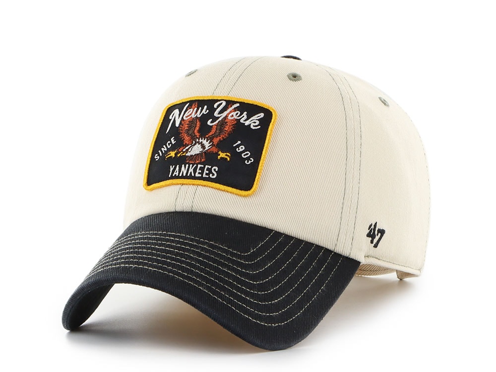 47 Brand New York Yankees Keepsake White Clean Up Strapback Cap