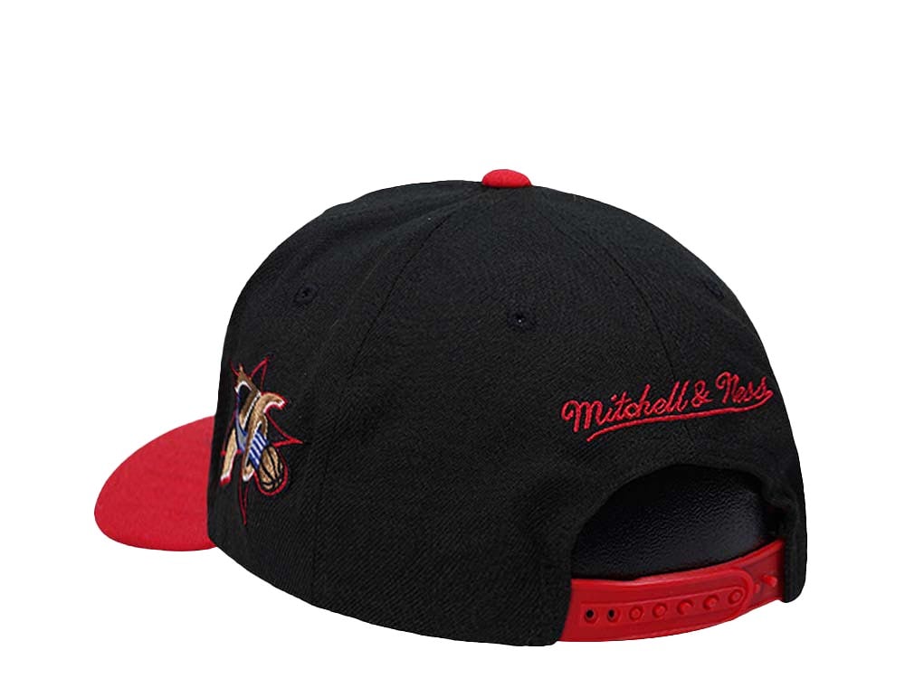 Mitchell & Ness Philadelphia 76ers Shredder Stretch Hardwood Classic Red Flex Snapback Cap