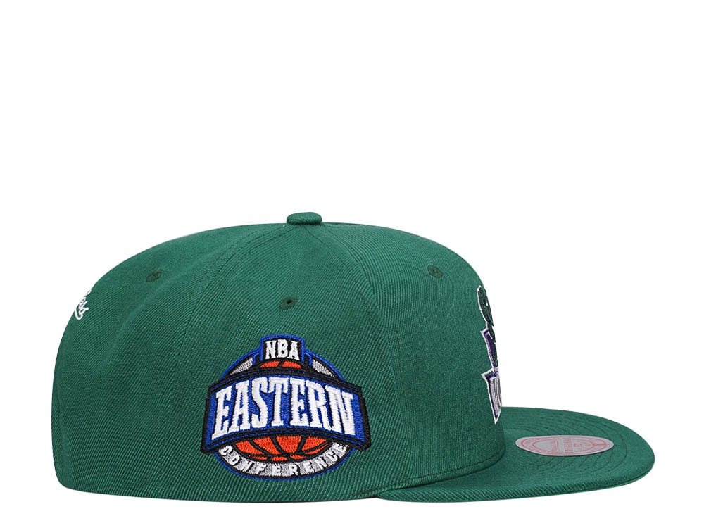 Mitchell & Ness Milwaukee Bucks Conference Patch Green Snapback Cap