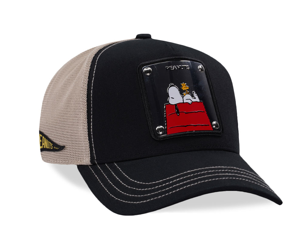 Capslab Peanuts Snoopy Black Trucker Snapback Cap