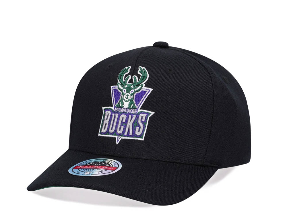 Mitchell & Ness Milwaukee Bucks High Crown 6 Panel Classic Red Line Flex Snapback Cap