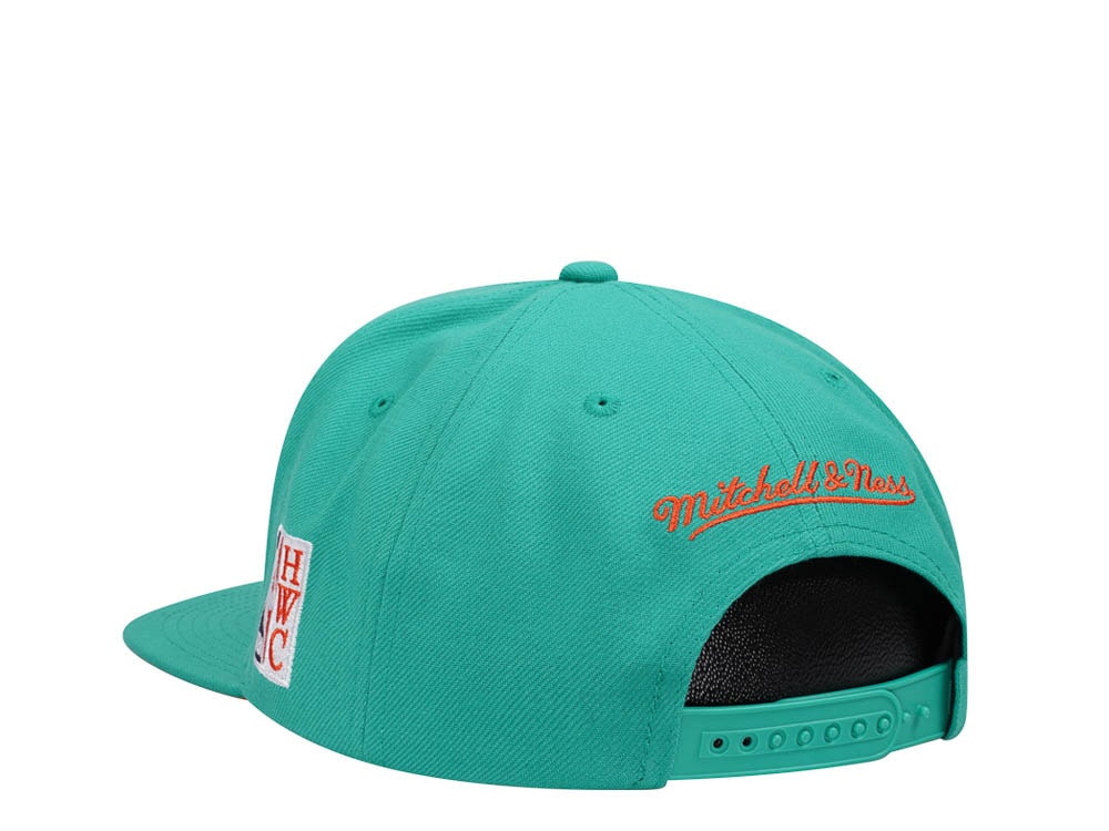 Mitchell & Ness San Antonio Spurs Desert Green Hardwood Classic All Star Weekend Snapback Cap