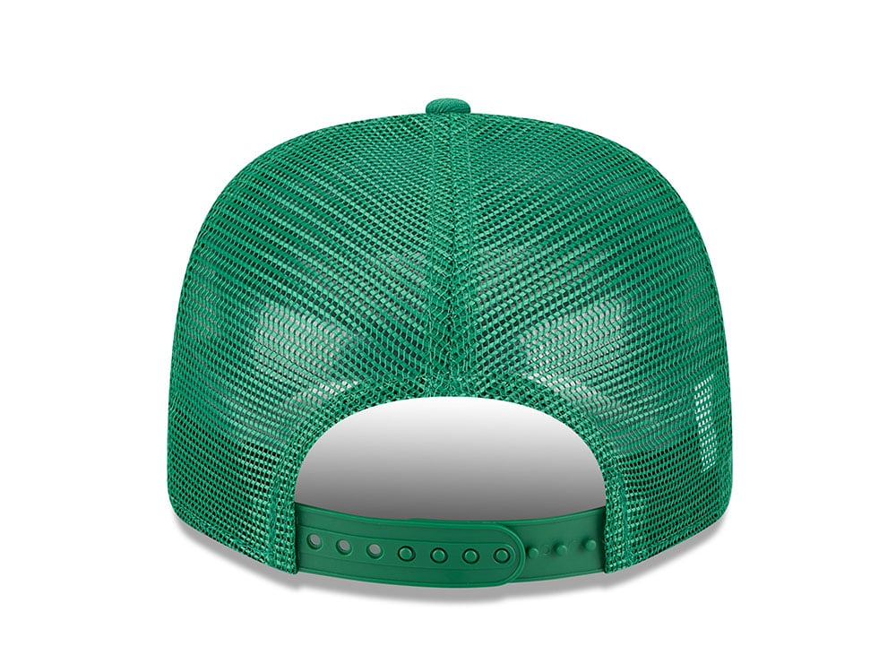New Era Philadelphia Eagles Green Edition 9Seventy Trucker Snapback Cap