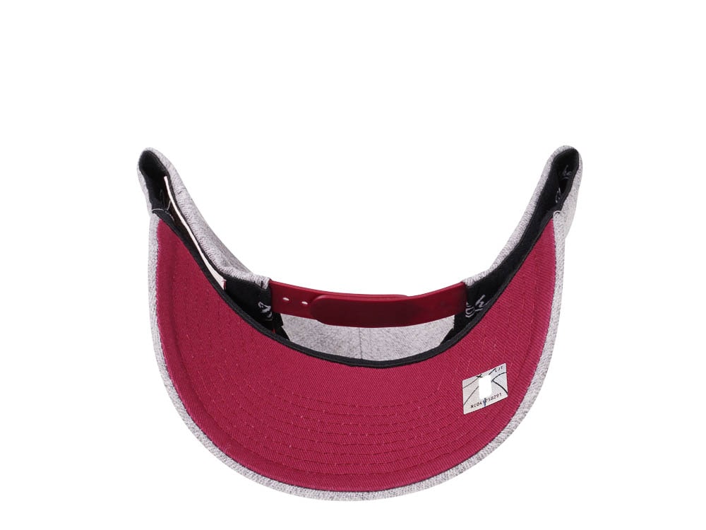 Mitchell & Ness Cleveland Cavaliers Heather Gray Red Line Solid Flex Snapback Cap
