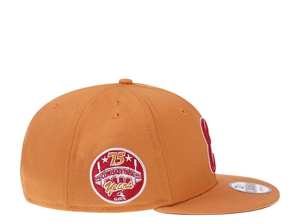 New Era Chicago White Sox 75 Years Comiskey Park Panama Tan Edition 9Fifty Snapback Cap