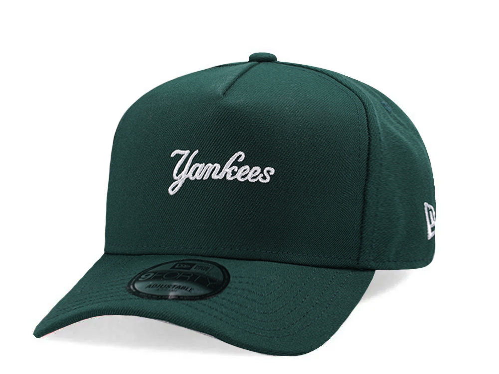 New Era New York Yankees Micro Script Dark Green Prime Edition 9Forty A Frame Snapback Cap