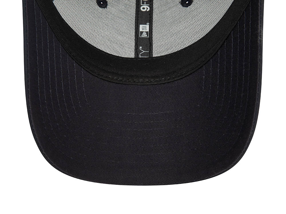 New Era Manchester United Navy 9Forty Strapback Cap