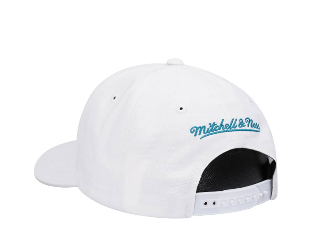 Mitchell & Ness Charlotte Hornets All in Pro White Snapback Cap