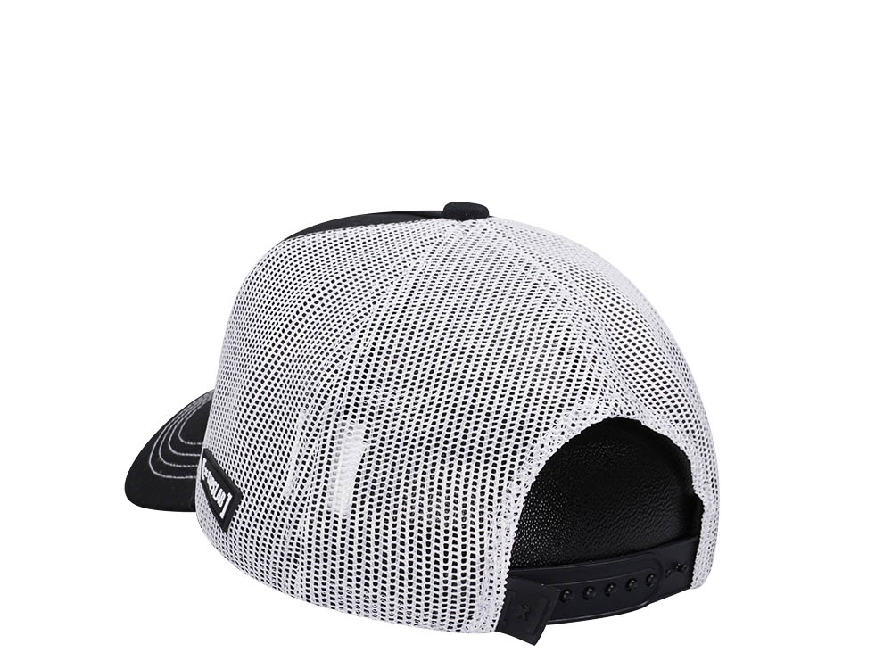 Capslab Peanuts Snoopy Black Grey Trucker Snapback Cap