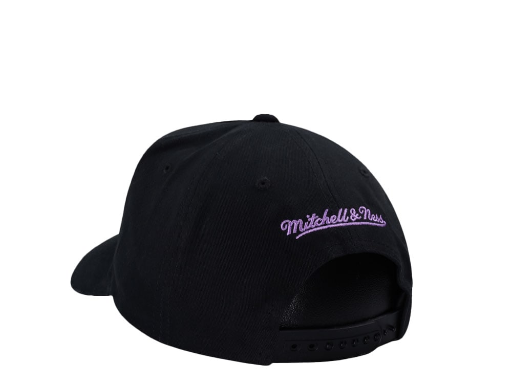 Mitchell & Ness Los Angeles Lakers Black Pro Pinch Fit Snapback Cap