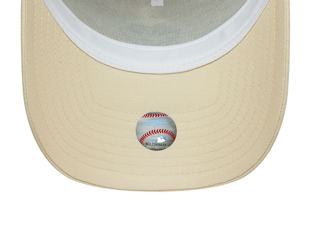 New Era New York Yankees Outline Cream Prime Edition 9Forty A Frame Trucker Snapback Cap
