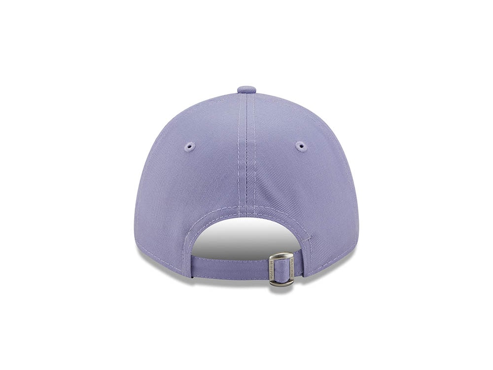 New Era New York Yankees League Essential Lavender Womens 9Forty Strapback Cap