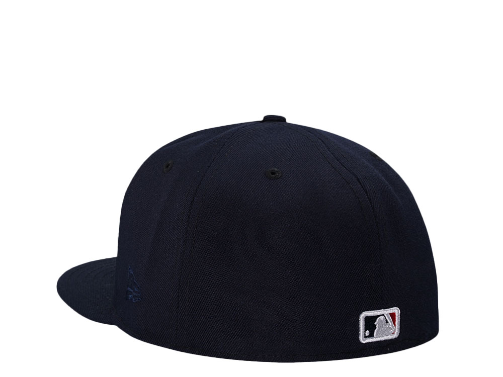 New Era Cleveland Guardians Navy Classic Edition 59Fifty Fitted Cap