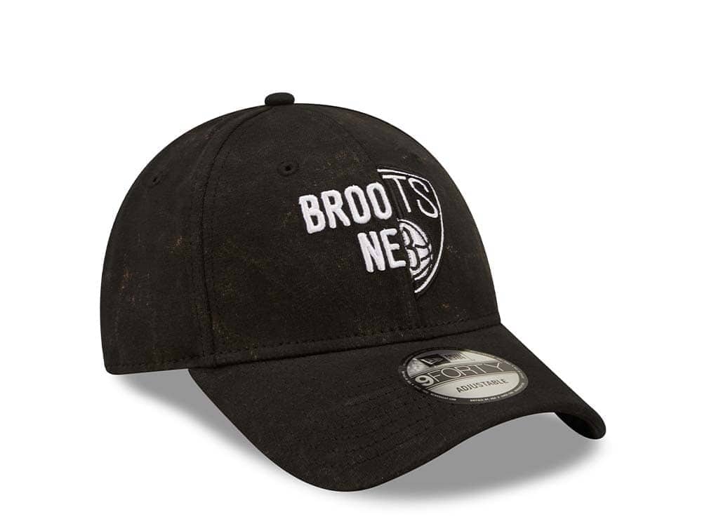 New Era Brooklyn Nets Washed Pack Black Adjustable 9Forty Strapback Cap