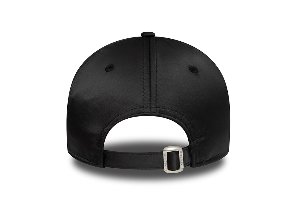 New Era New York Yankees Satin Black Womens 9Forty Strapback Cap