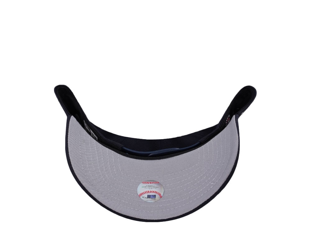 New Era New York Yankees Judge Captain Edition 9Forty A Frame Snapback Cap