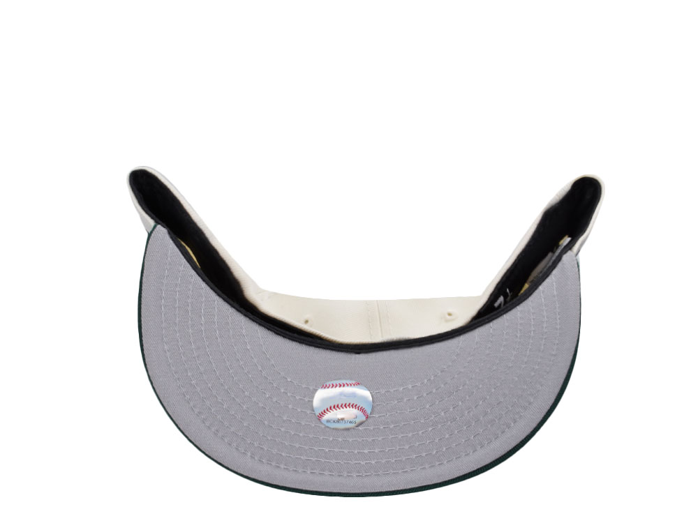 New Era New York Yankees World Series 2000 Chrome Two Tone Edition 59Fifty Fitted Cap