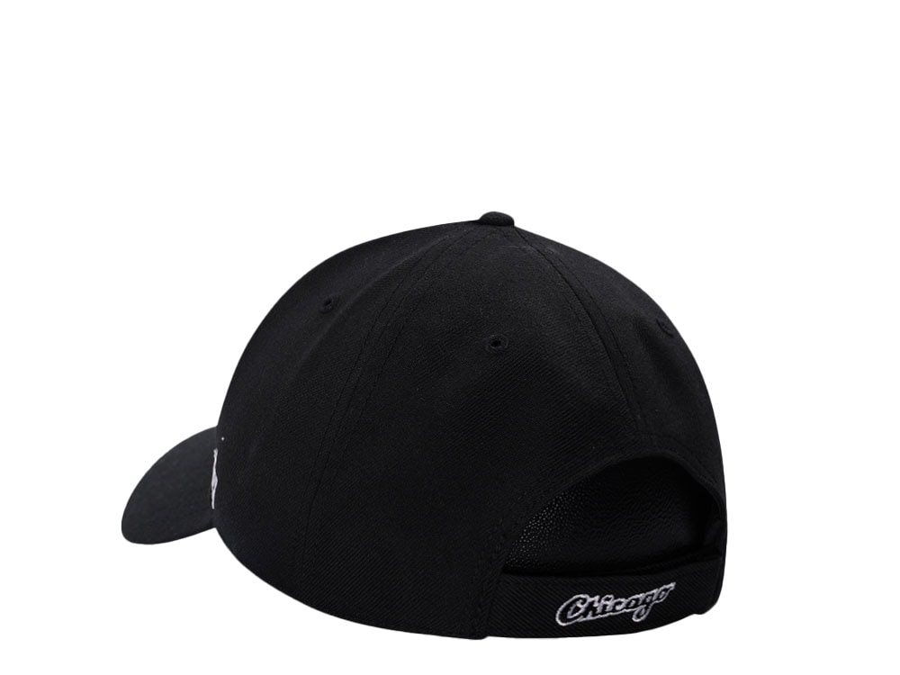 47Brand Chicago White Sox Black MVP Strapback Cap