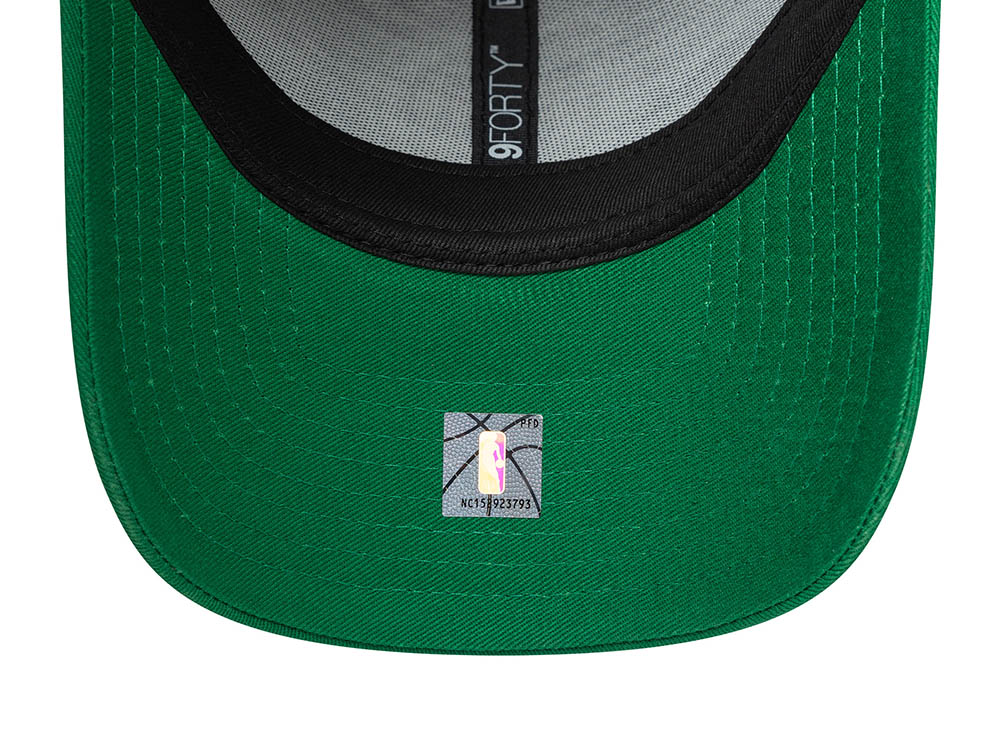 New Era Boston Celtics 18 Time NBA Champions Edition 9Forty Strapback Cap