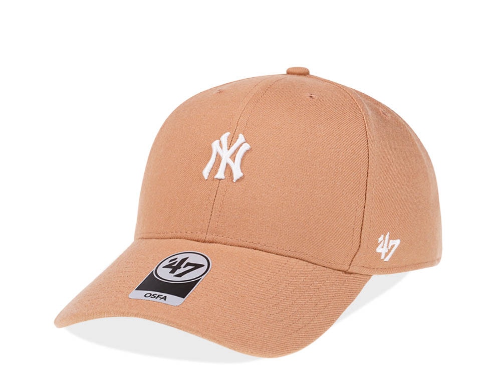 47Brand New York Yankees Base Runner Camel Classic Snapback Cap