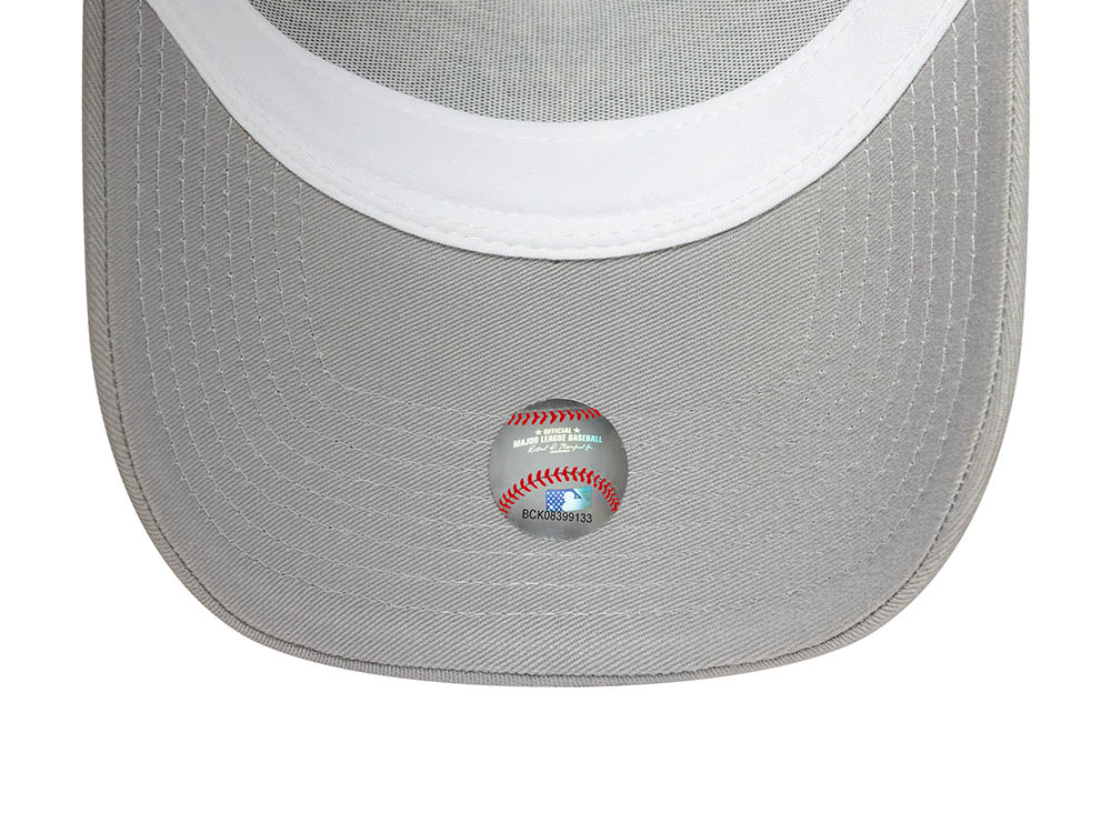 New Era New York Yankees Side Patch 9Forty A Frame Trucker Snapback Cap