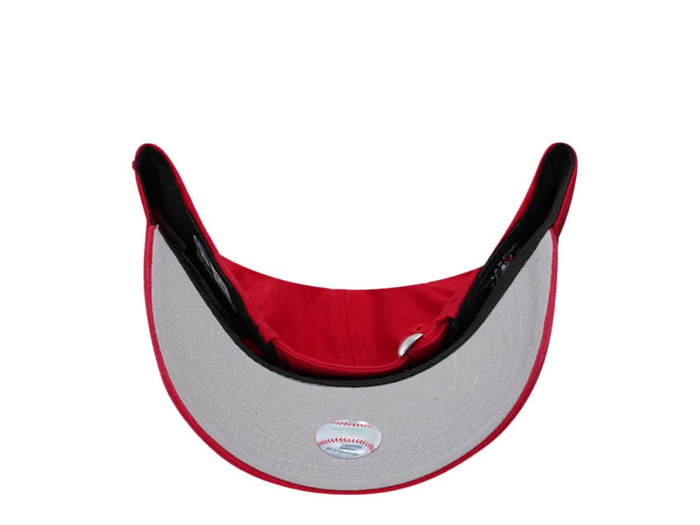 New Era Cincinnati Reds On-Field 9Twenty Strapback Cap