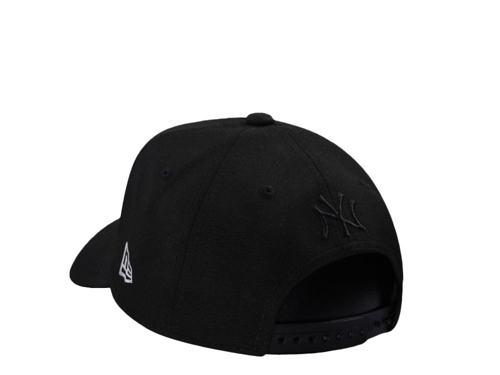 New Era New York Yankees World Series 2000 Gold Chain Edition 9Forty A Frame Snapback Cap