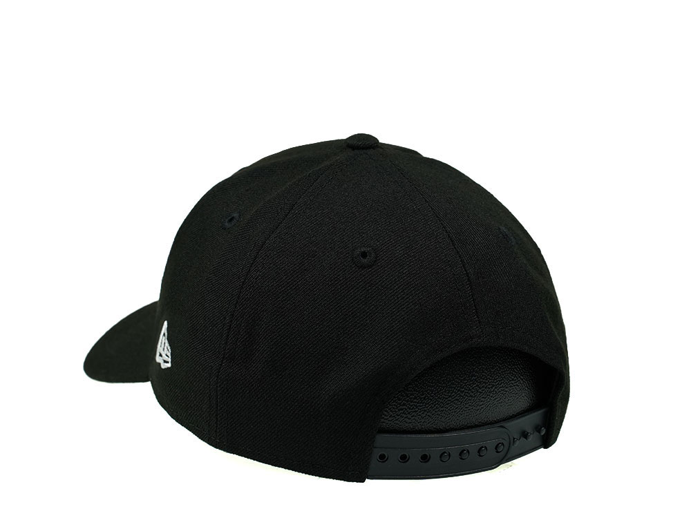 New Era Atlanta Braves Black and White Edition 9Forty Snapback Cap