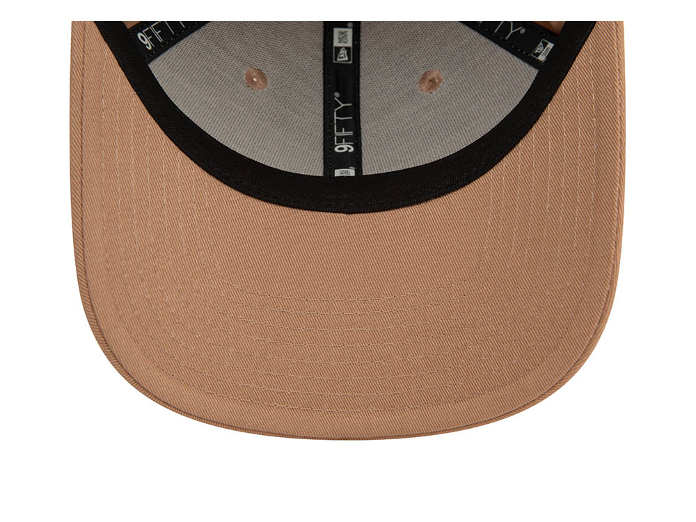 New Era Red Bull Racing Beige 9Fifty Original Fit Snapback Cap