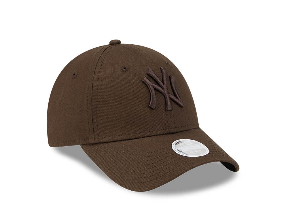 New Era New York Yankees League Essential Brown Womens 9Forty Snapback Cap