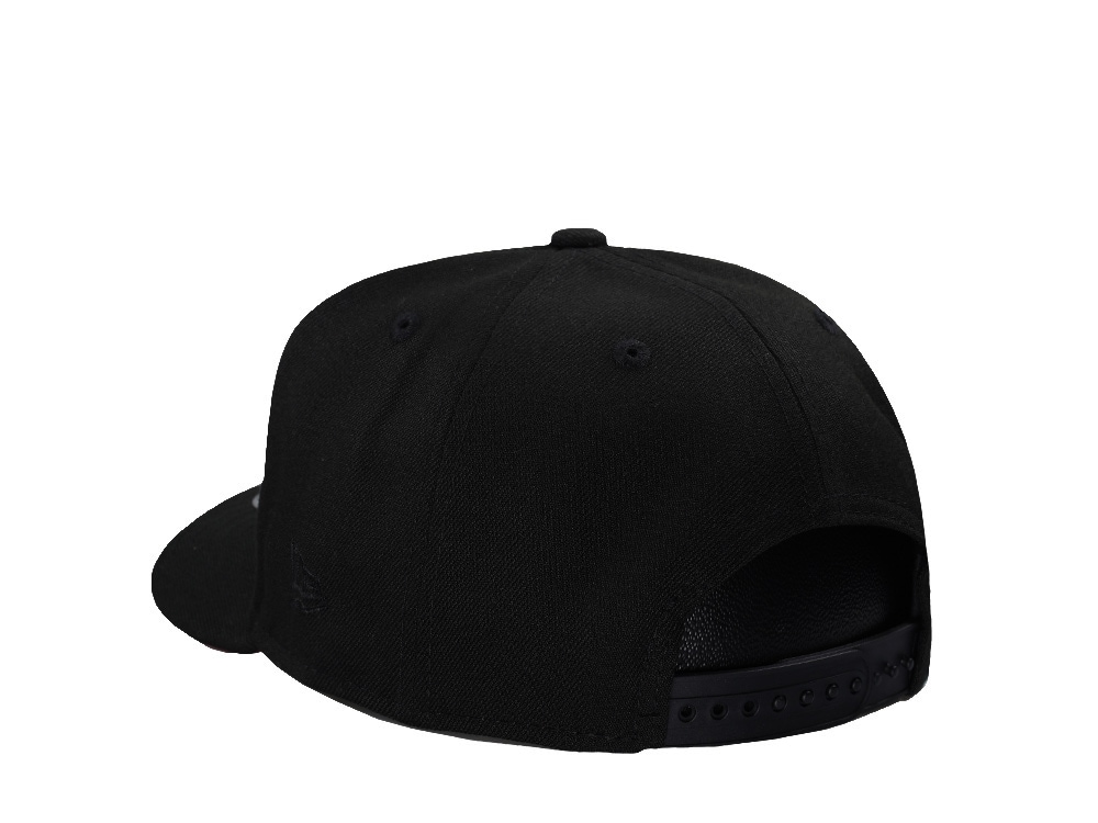 New Era Chicago Bulls All Black 9Fifty A Frame Snapback Cap