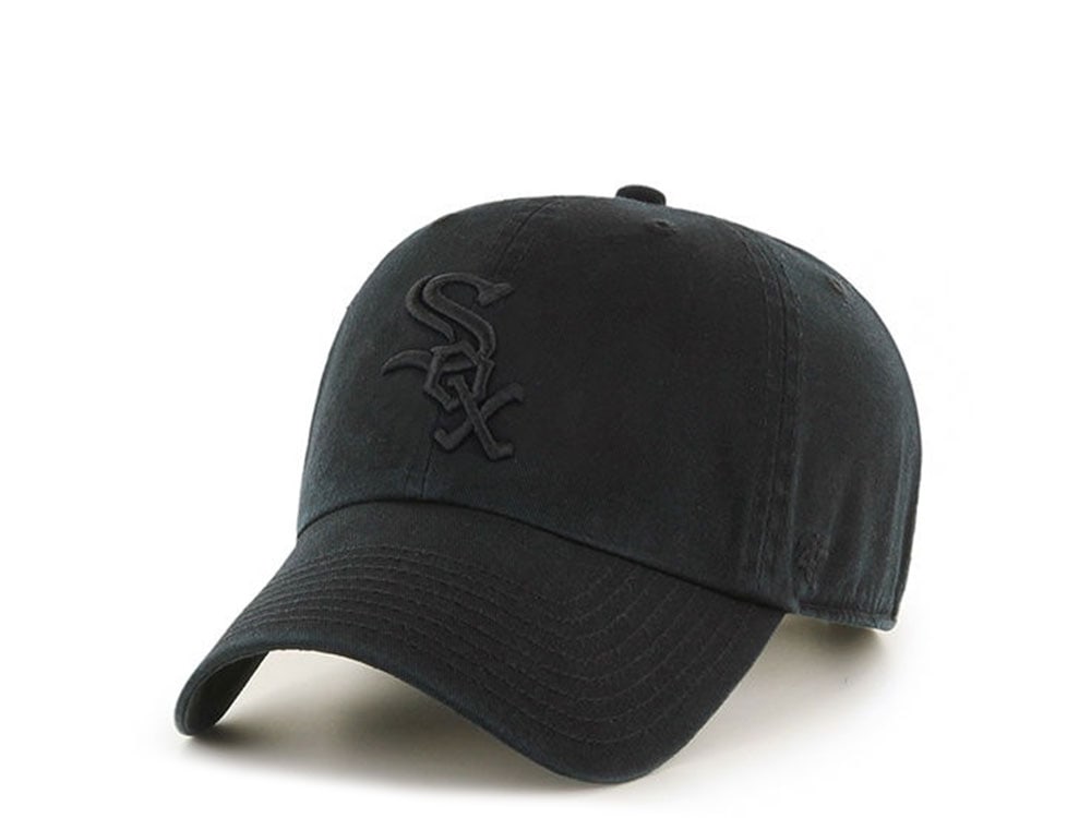 47Brand Chicago White Sox Black on Black Clean up Strapback Cap
