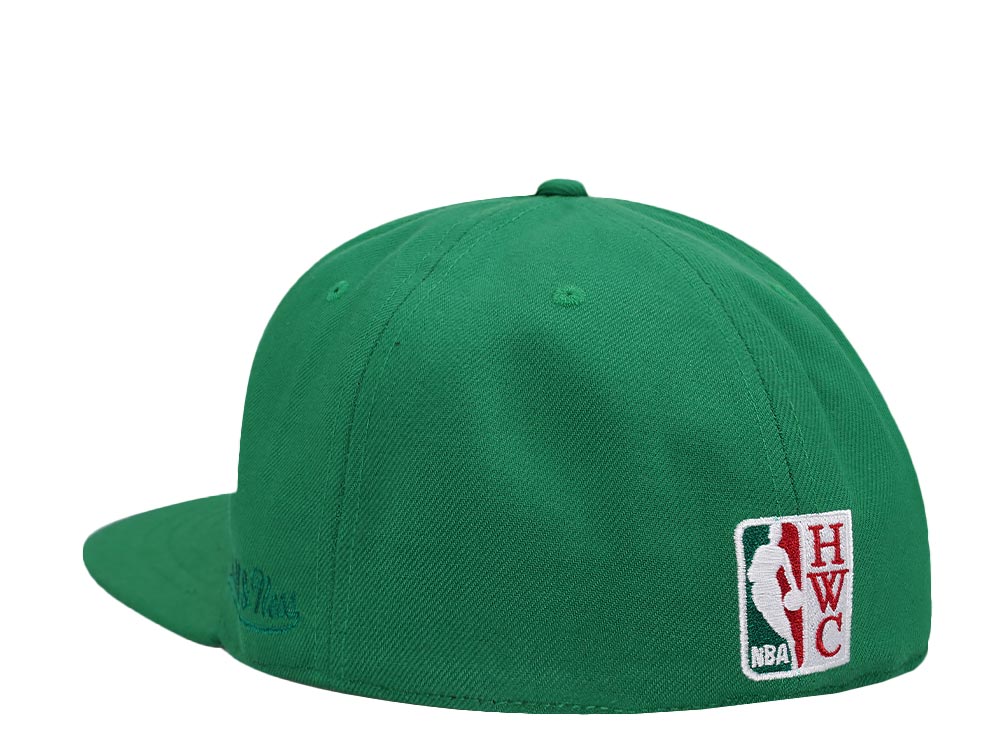 Mitchell & Ness Milwaukee Bucks Logo History Hardwood Classic Dynasty Fitted Cap